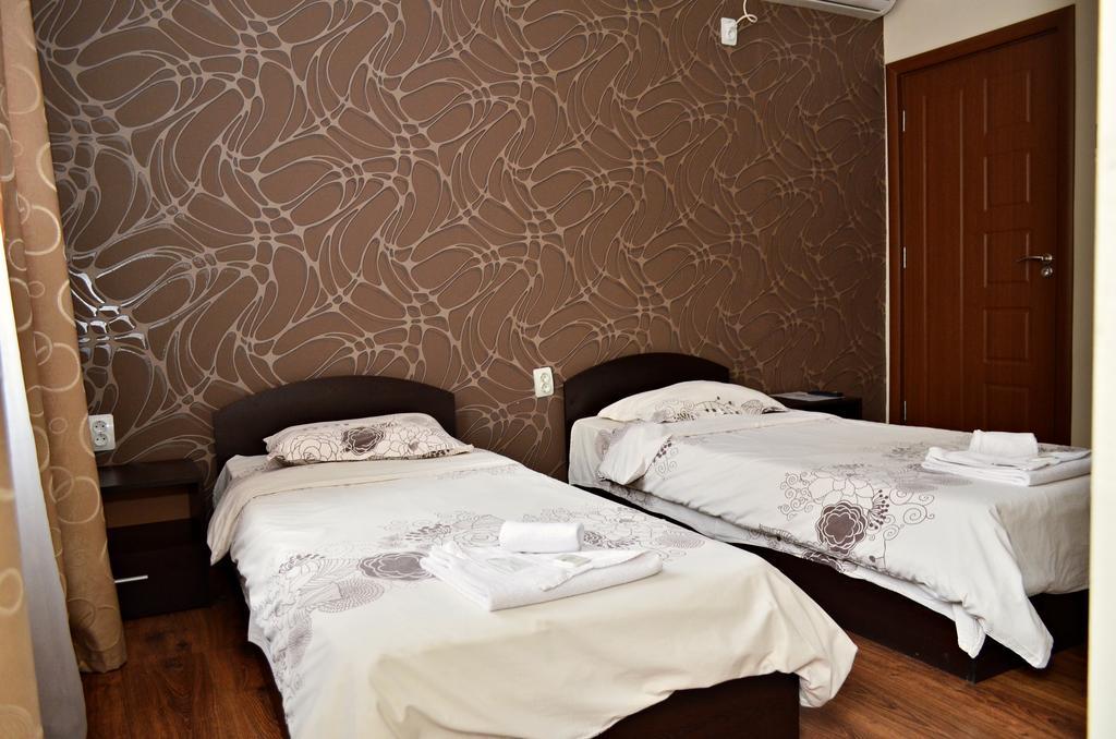 Къща за Гости Анелим Hotel Велико Търново Екстериор снимка